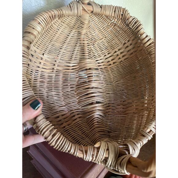 Vintage Primitive Farmhouse Basket Butt Buttocks Gathering Egg Eye Of God Wicker - Picture 5 of 9